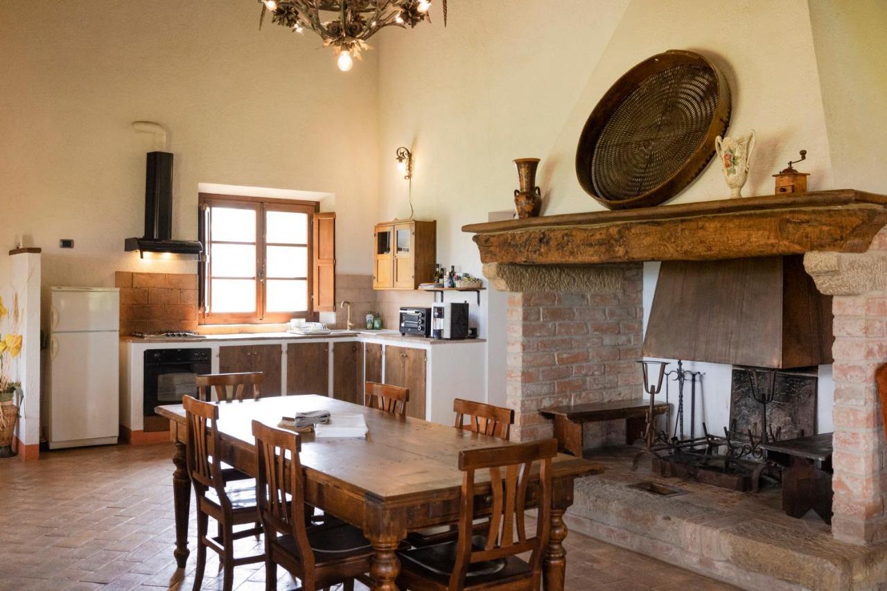 Agriturismo Il Serraglio Montepulciano Stazione Esterno foto