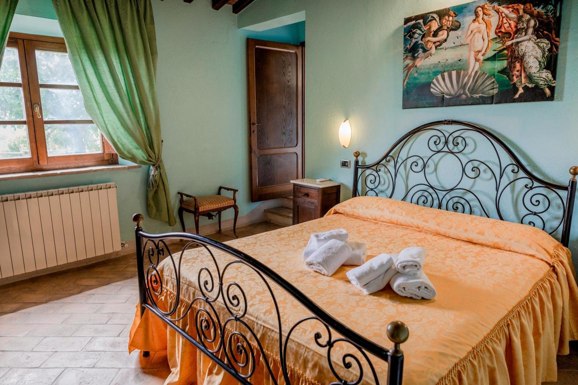 Agriturismo Il Serraglio Montepulciano Stazione Esterno foto